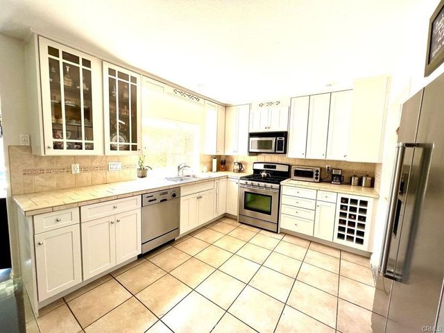 25201 Calle Becerra, Laguna Niguel, CA 92677