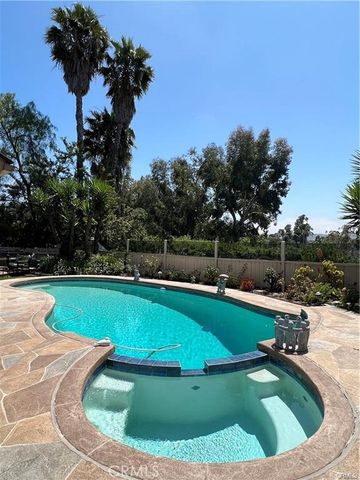 25201 Calle Becerra, Laguna Niguel, CA 92677