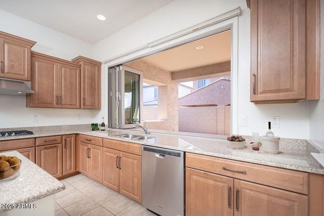 9541 E THEIA Drive, Mesa, AZ 85212