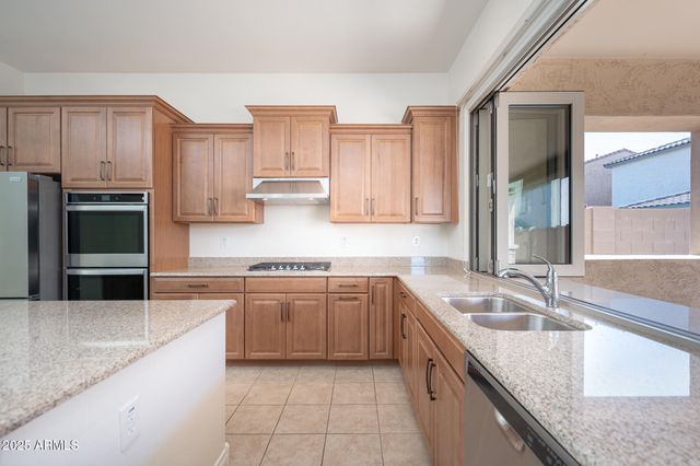 9541 E THEIA Drive, Mesa, AZ 85212