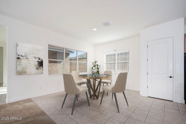 9541 E THEIA Drive, Mesa, AZ 85212