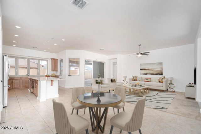 9541 E THEIA Drive, Mesa, AZ 85212