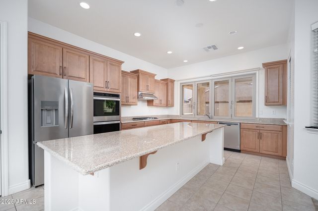 9541 E THEIA Drive, Mesa, AZ 85212