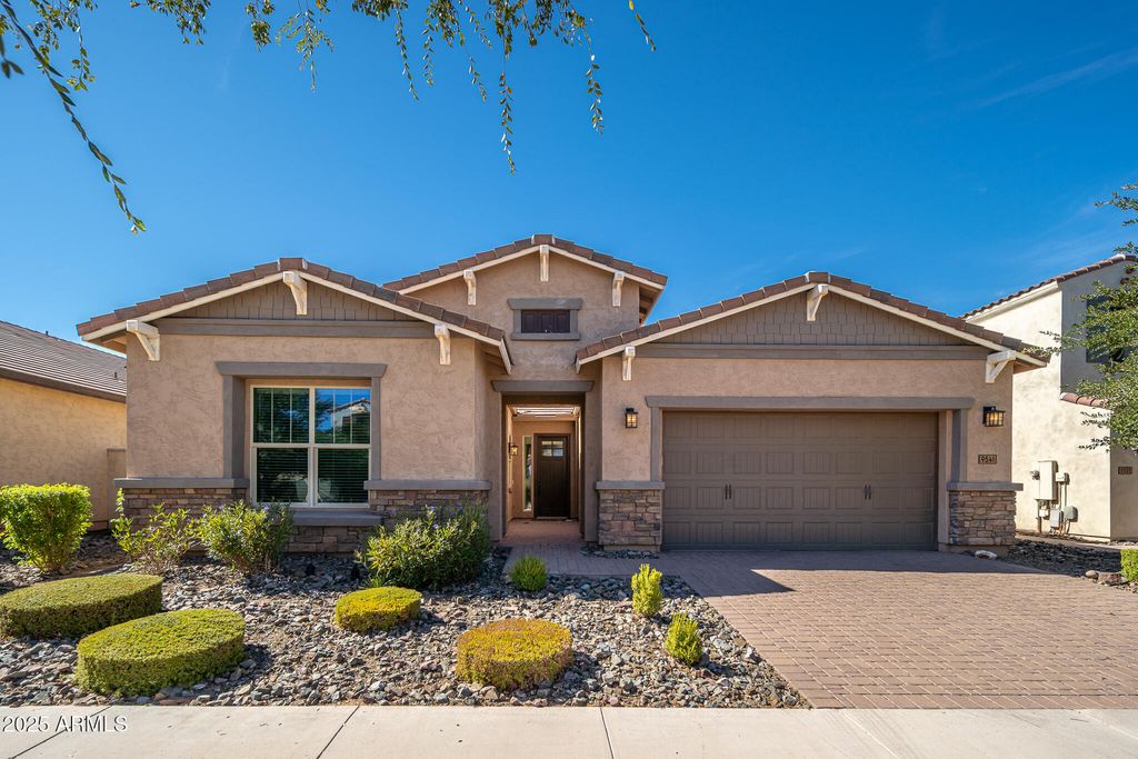 9541 E THEIA Drive, Mesa, AZ 85212