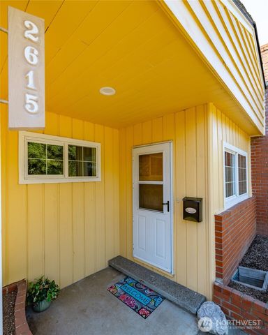 2615 Lincoln Street, Bellingham, WA 98225