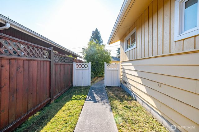 2615 Lincoln Street, Bellingham, WA 98225