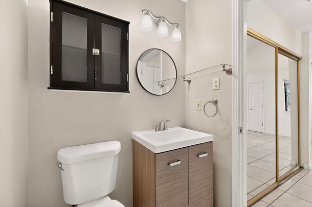 5901 McKinney Drive NE, Albuquerque, NM 87109