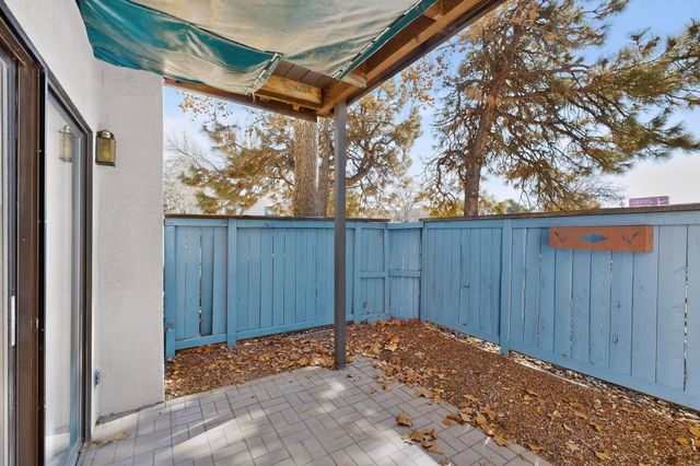 5901 McKinney Drive NE, Albuquerque, NM 87109