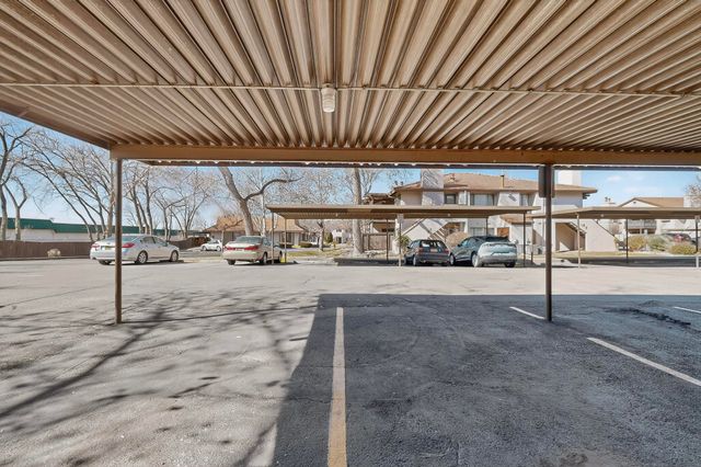 5901 McKinney Drive NE, Albuquerque, NM 87109