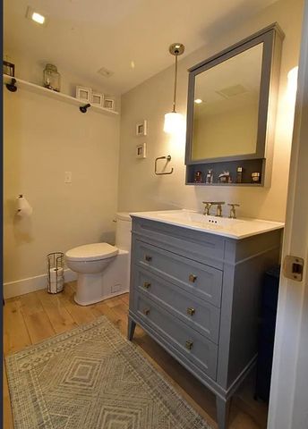 21 Leavitt Road, Hampton, NH 03842