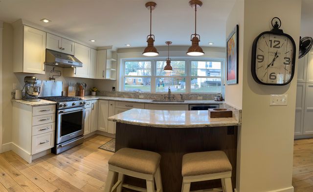21 Leavitt Road, Hampton, NH 03842