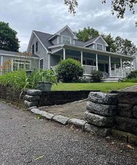 21 Leavitt Road, Hampton, NH 03842