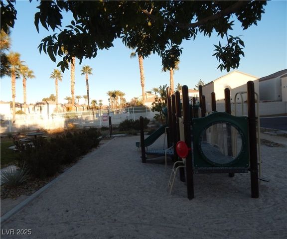 9998 Fine Fern Street, Las Vegas, NV 89183