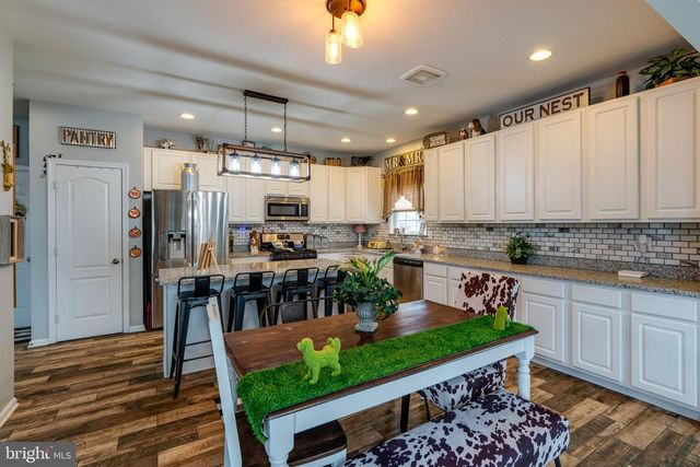 608 MISTY HILL DR, Delta, PA 17314