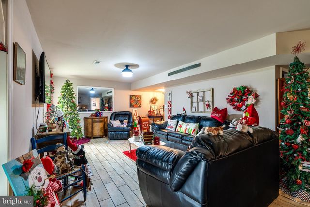 608 MISTY HILL DR, Delta, PA 17314