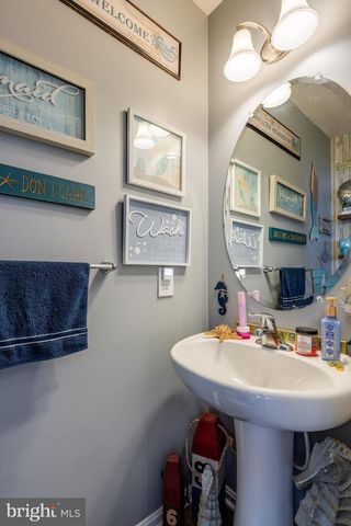 608 MISTY HILL DR, Delta, PA 17314