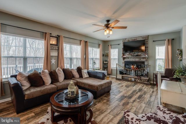 608 MISTY HILL DR, Delta, PA 17314