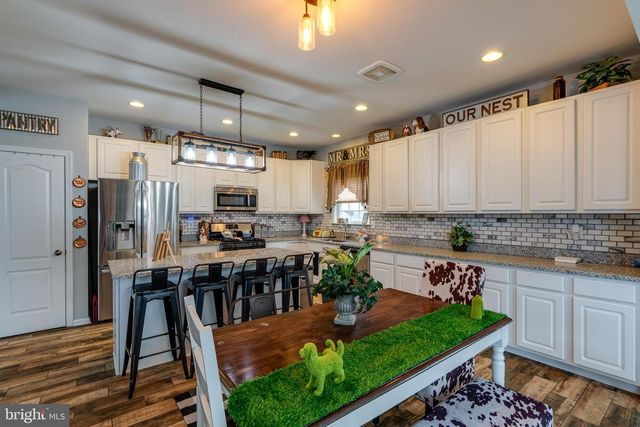 608 MISTY HILL DR, Delta, PA 17314