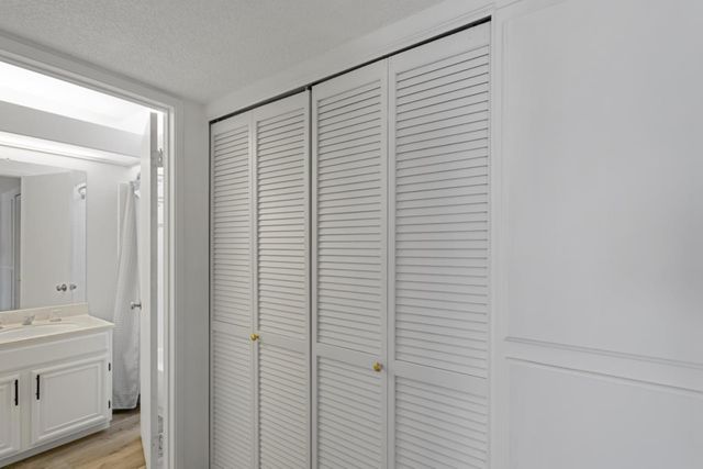 3674 Oakwood Terrace 302, Fremont, CA 94536