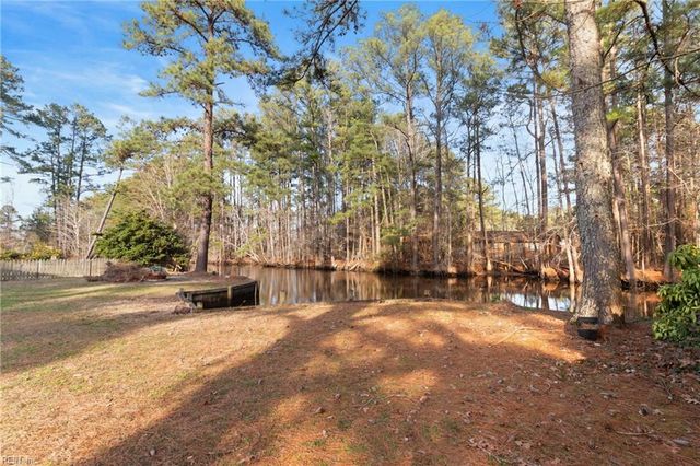 113 Hastings DR, Moyock, NC 27958