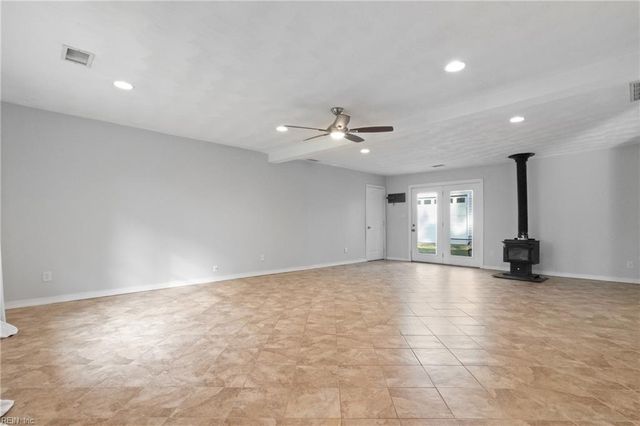 113 Hastings DR, Moyock, NC 27958