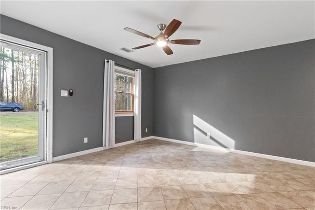 113 Hastings DR, Moyock, NC 27958