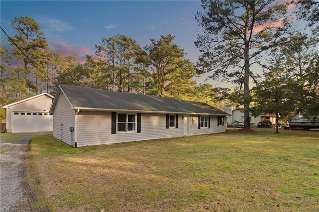 113 Hastings DR, Moyock, NC 27958