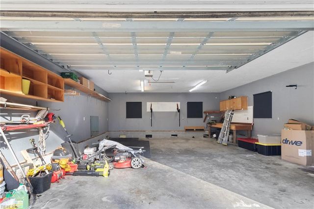 113 Hastings DR, Moyock, NC 27958