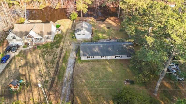 113 Hastings DR, Moyock, NC 27958