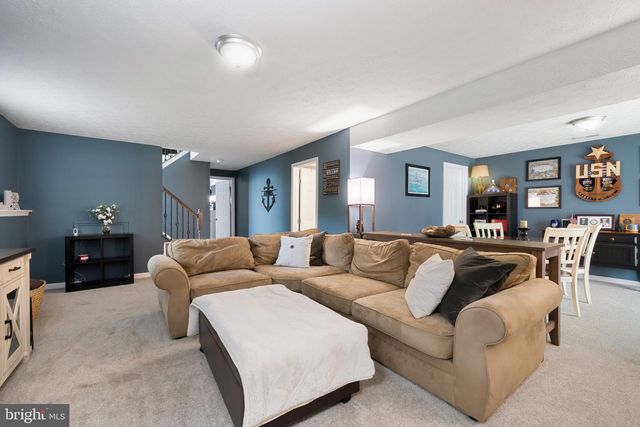 1243 SILVER RUN DR, Pasadena, MD 21122