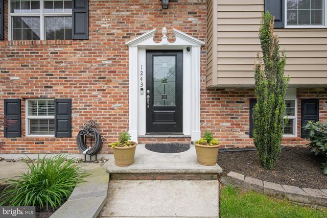 1243 SILVER RUN DR, Pasadena, MD 21122