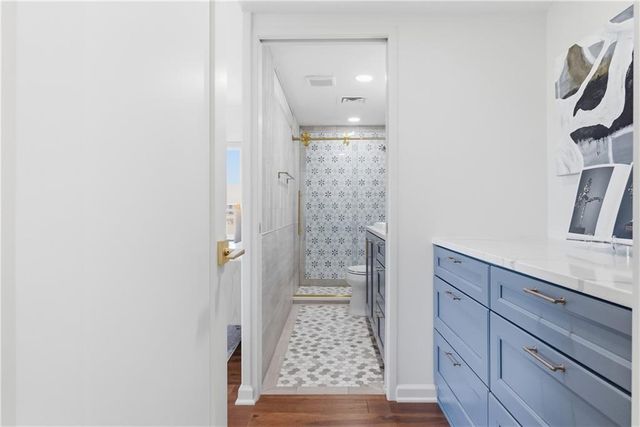 4545 Wornall Road 810, Kansas City, MO 64111