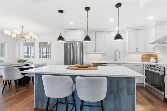 4545 Wornall Road 810, Kansas City, MO 64111