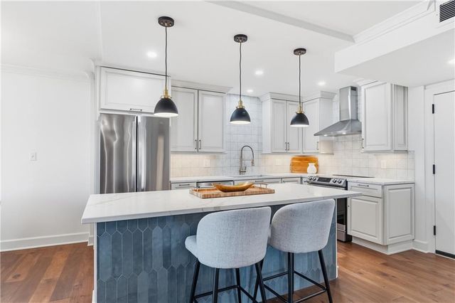 4545 Wornall Road 810, Kansas City, MO 64111