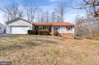 10712 MAPLE RIDGE DR, Spotsylvania, VA 22553