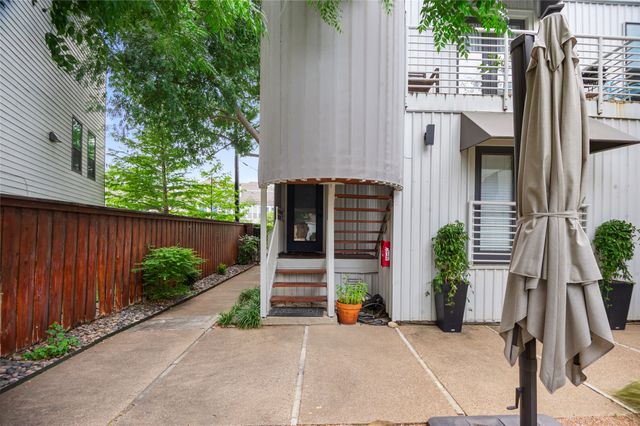 3116 Mahanna Street 1, Dallas, TX 75235