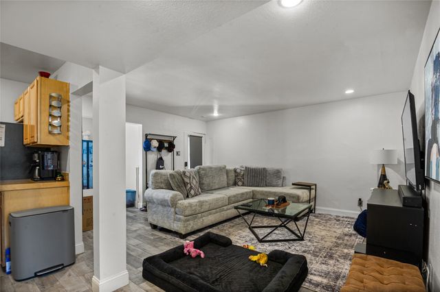 3116 Mahanna Street 1, Dallas, TX 75235