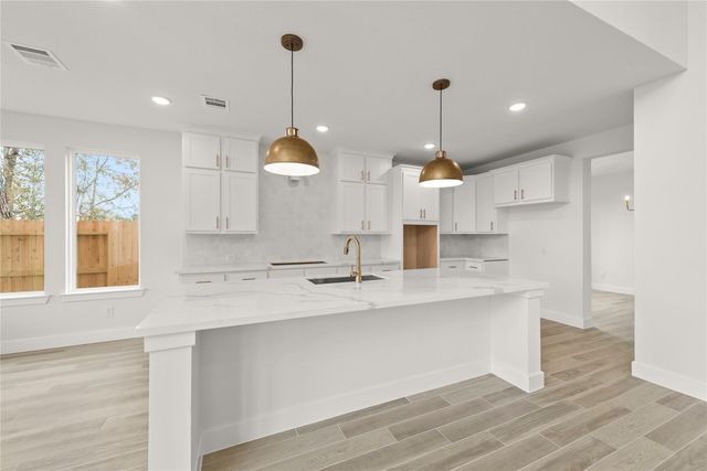 18917 Moonriver Street, Conroe, TX 77302