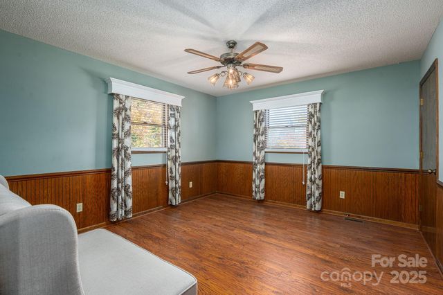 4866 E Hwy 150 Highway, Lincolnton, NC 28092