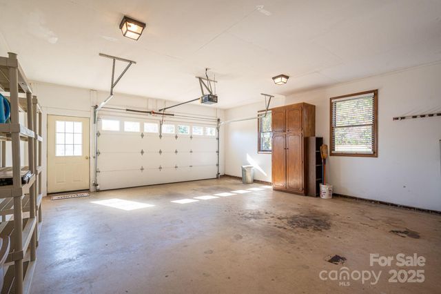 4866 E Hwy 150 Highway, Lincolnton, NC 28092