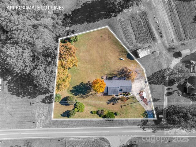 4866 E Hwy 150 Highway, Lincolnton, NC 28092