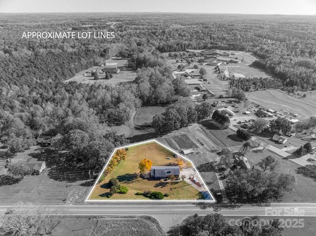 4866 E Hwy 150 Highway, Lincolnton, NC 28092