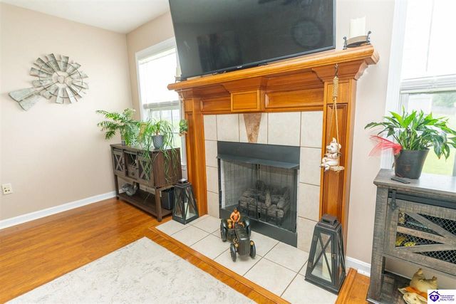 2567 Kensington Way, Elizabethtown, KY 42701