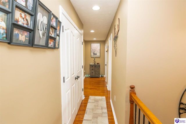 2567 Kensington Way, Elizabethtown, KY 42701