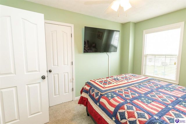 2567 Kensington Way, Elizabethtown, KY 42701