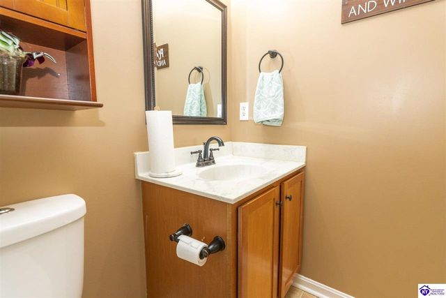 2567 Kensington Way, Elizabethtown, KY 42701