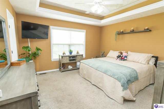 2567 Kensington Way, Elizabethtown, KY 42701