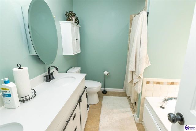 2567 Kensington Way, Elizabethtown, KY 42701