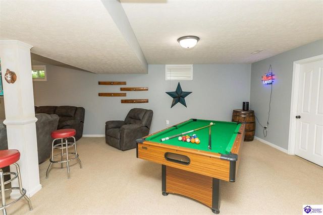 2567 Kensington Way, Elizabethtown, KY 42701