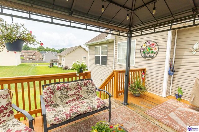 2567 Kensington Way, Elizabethtown, KY 42701